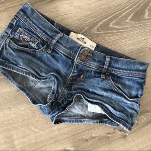 HOLLISTER - Blue Dark Wash Denim Shorts (0)